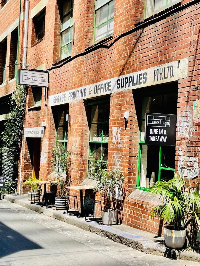 Europa Melbourne Hostel Exterior photo